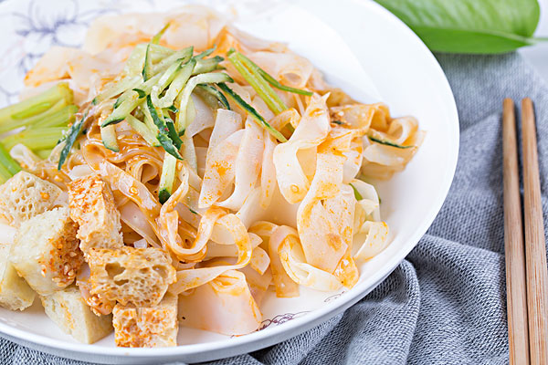 正宗的涼皮技術(shù)應(yīng)該去哪學(xué)呢？
